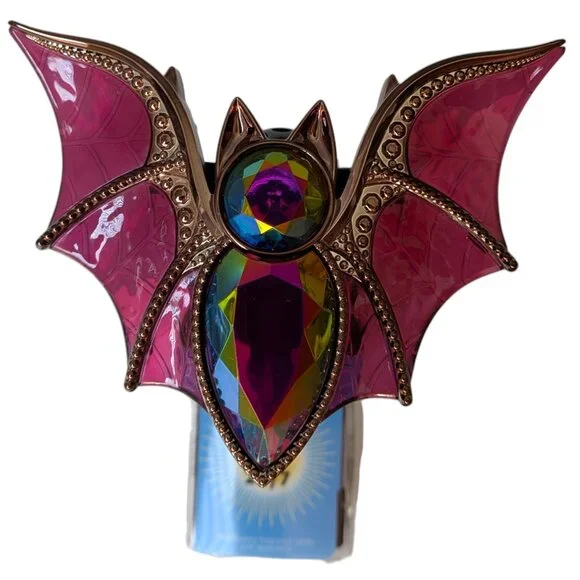 Bath And Body Works Bejeweled Bat Light Up Wallflower Plug - Picture 4 of 4